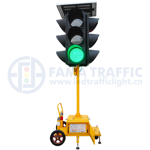 3m Height Moveable Four-side LED Solar Traffic Light