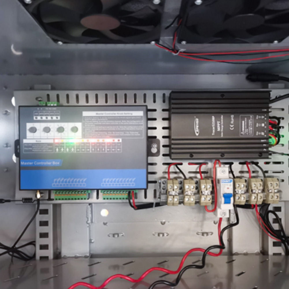 Wireless Traffic Signal Controller