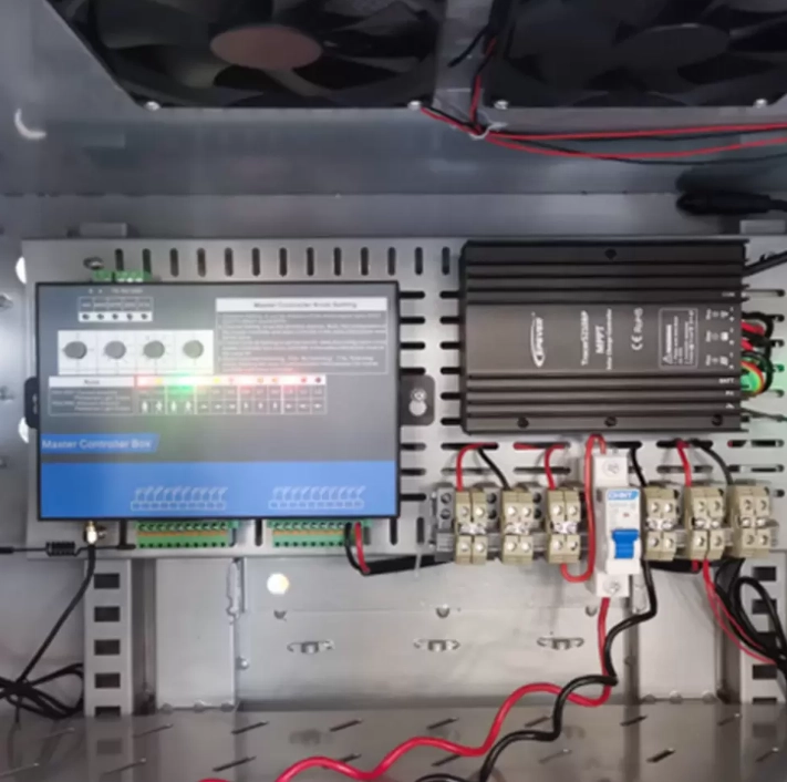 Wireless Traffic Signal Controller