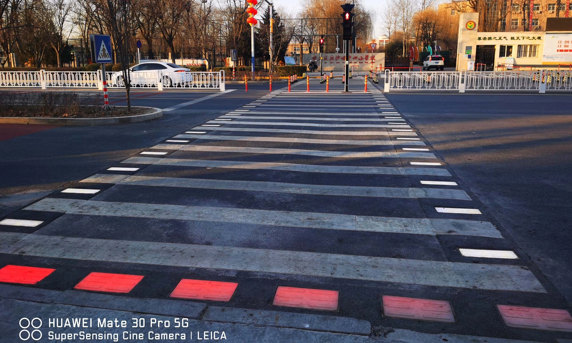 Beijing Shunyi District Illuminated Pavement Tiles + Pedestrian Crossing Integrated Traffic Signals
